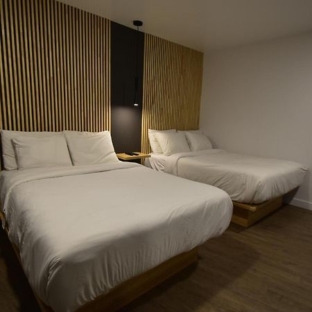 Motel Anf Дръмондвил Екстериор снимка