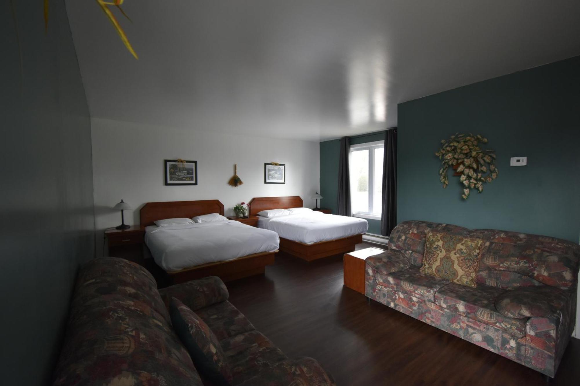 Motel Anf Дръмондвил Екстериор снимка