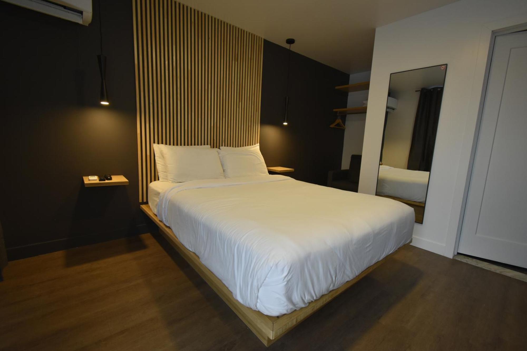 Motel Anf Дръмондвил Екстериор снимка